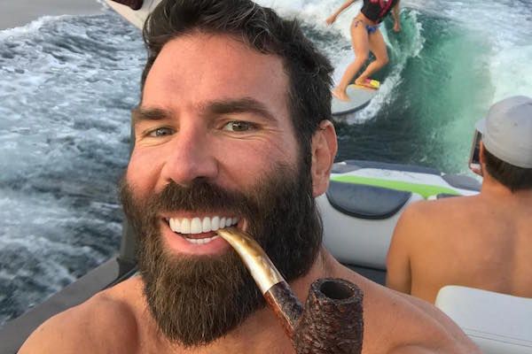 Sosok Sesungguhnya Dan Bilzerian Penguasa Harta dan Wanita